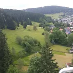 Am Waldesrand 3*