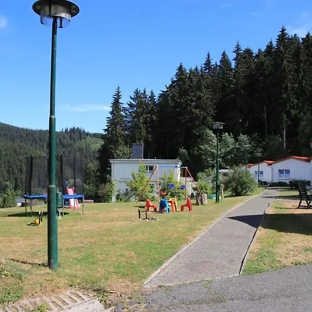 Pensión Am Waldesrand 3*