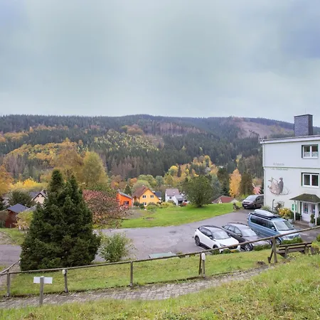 Am Waldesrand Ilmenau