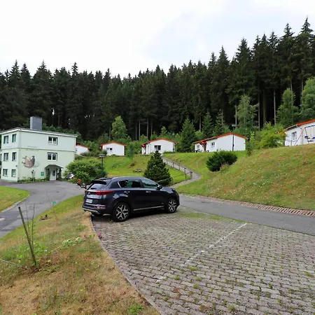 Am Waldesrand Konukevi