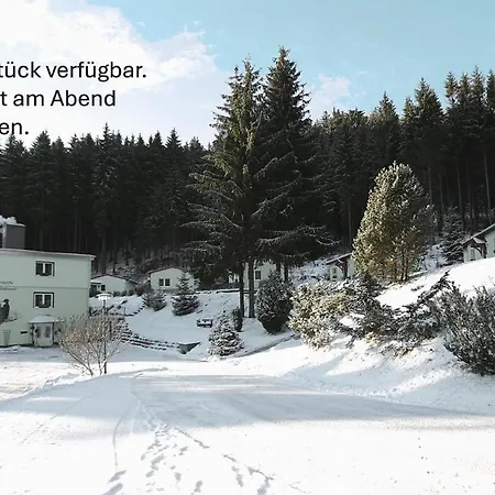 Am Waldesrand Ilmenau