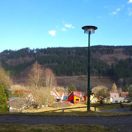 Am Waldesrand Ilmenau