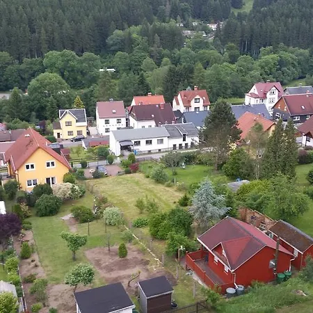 Pensión Am Waldesrand 3*