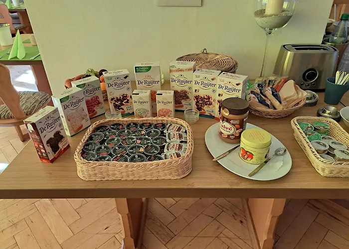 Am Waldesrand Konukevi 3*